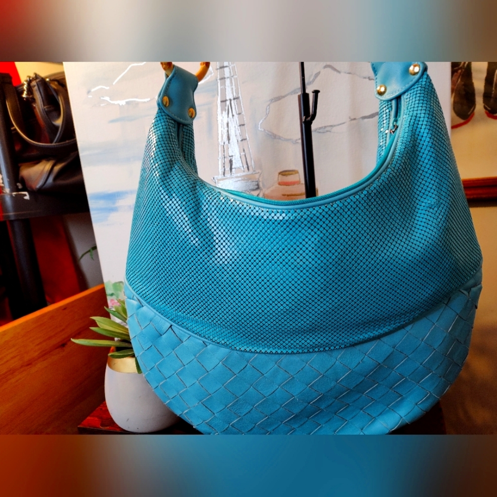 Whiting and Davis vintage mesh bag.. Approx Size